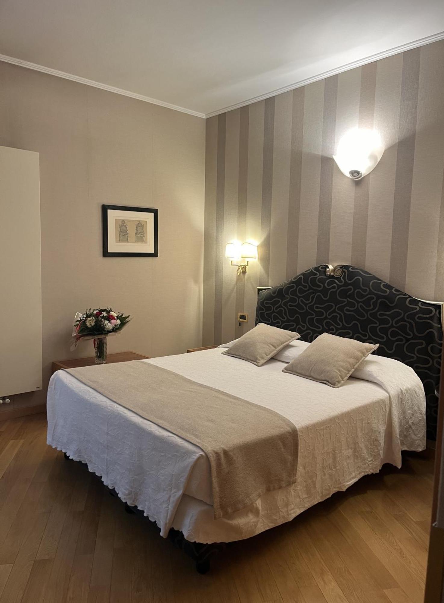 Hotel Europa Verona Ngoại thất bức ảnh